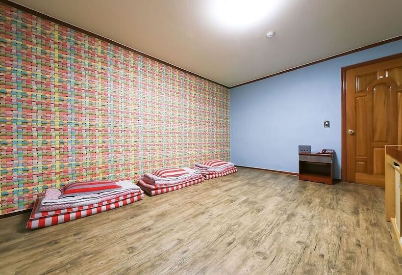 Seosan Cherboug Motel