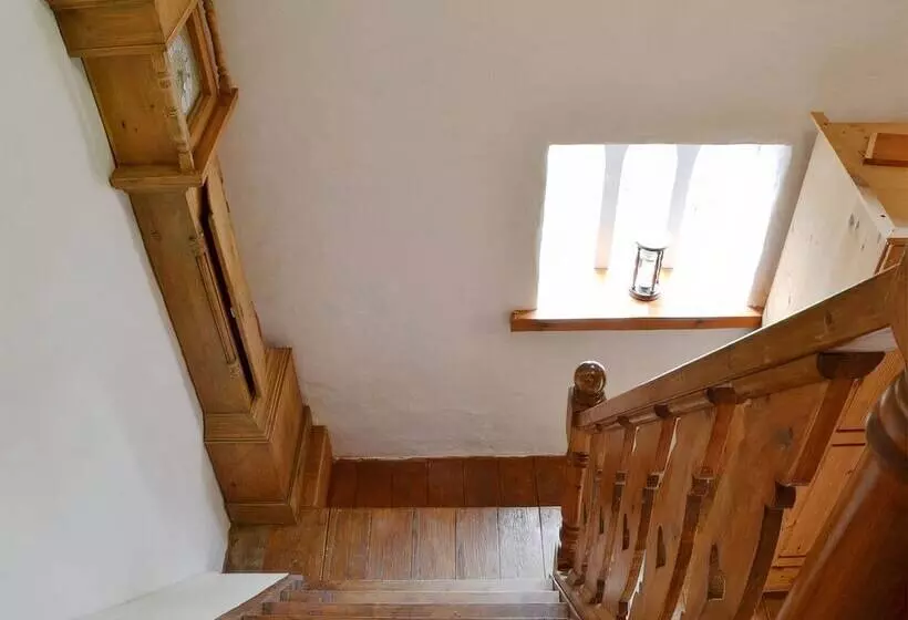 Snow White S House   Farm Park Stay With Hot Tub, Bbq & Fire Pit