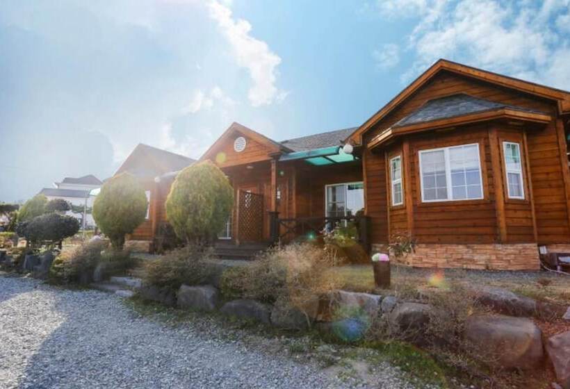 Taean Badaui Achim Pension