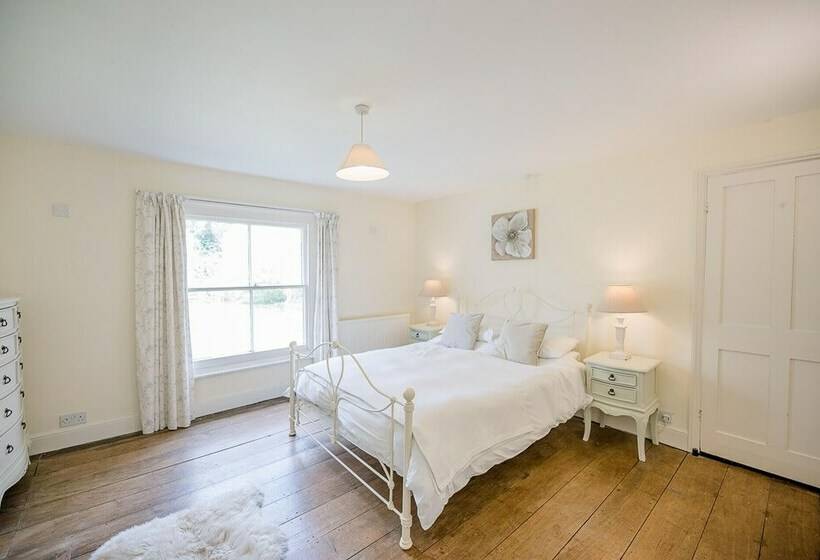 The Farmhouse, Boundary Farm, Framlingham