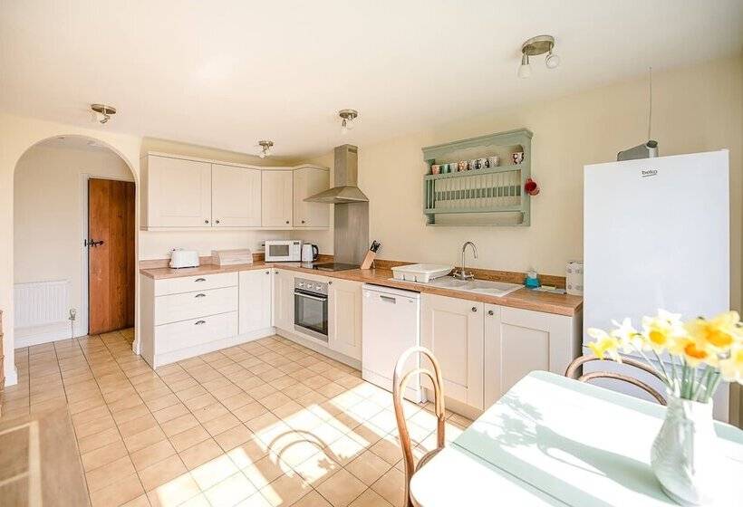 The Farmhouse, Boundary Farm, Framlingham