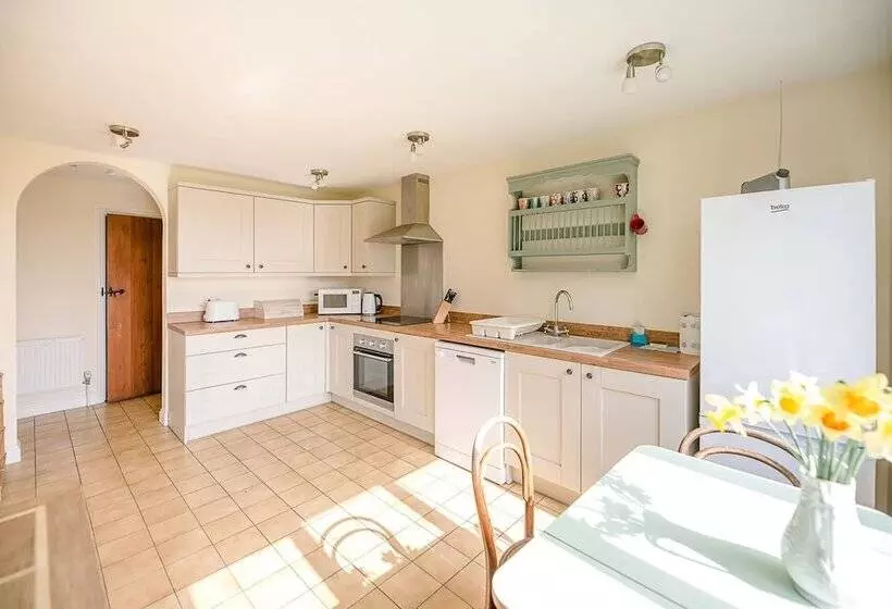 The Farmhouse, Boundary Farm, Framlingham