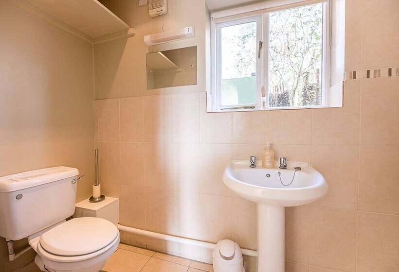 The Farmhouse, Boundary Farm, Framlingham