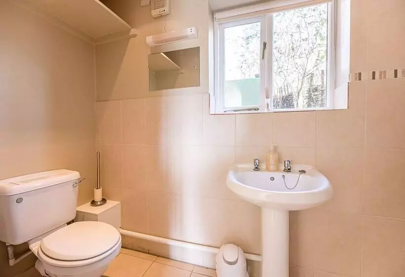 The Farmhouse, Boundary Farm, Framlingham