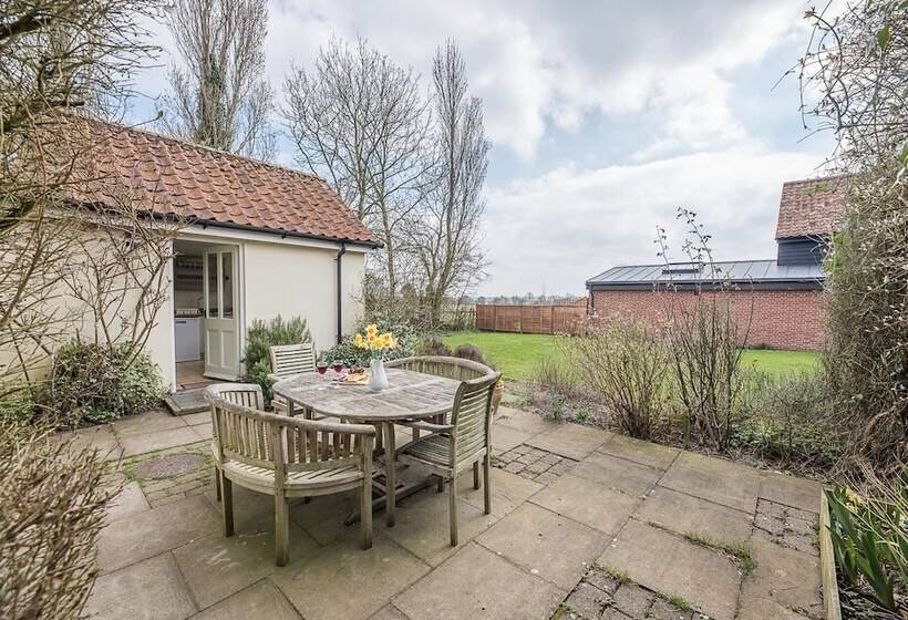 The Farmhouse, Boundary Farm, Framlingham