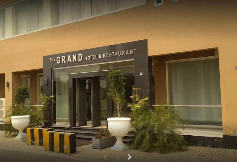The Grand Hotel & Restaurant