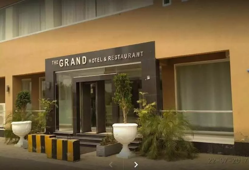 The Grand Hotel & Restaurant