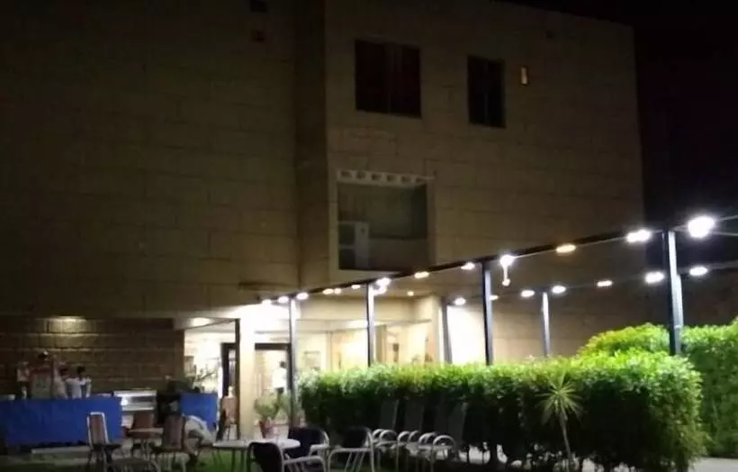 The Grand Hotel & Restaurant