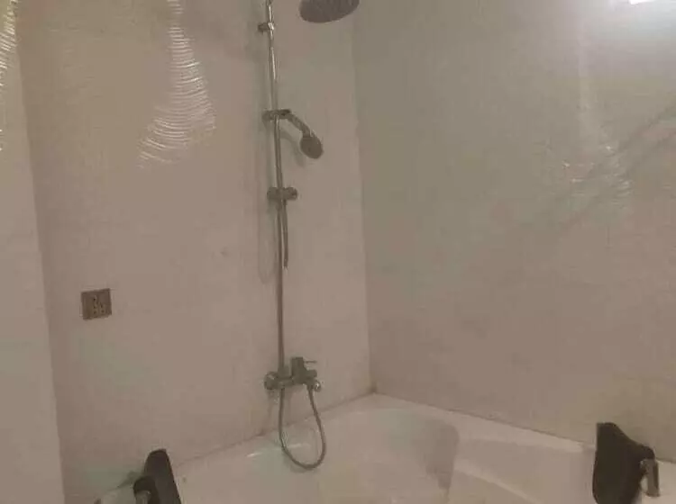 The Grand Hotel & Restaurant