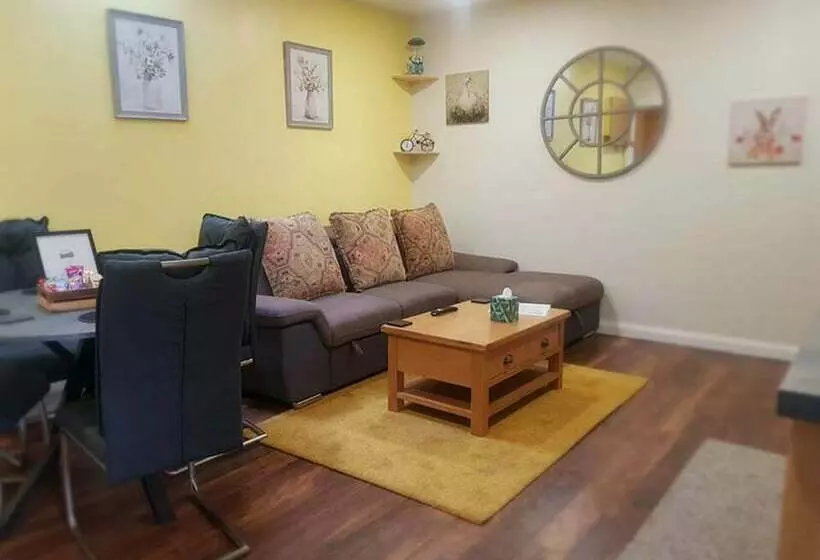 The Musical Ceol Cottage 1 Bedroom   Sleeps Four