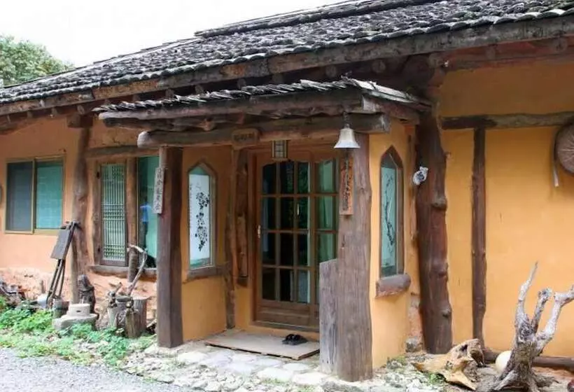 Yangsan  Dainchon Pension