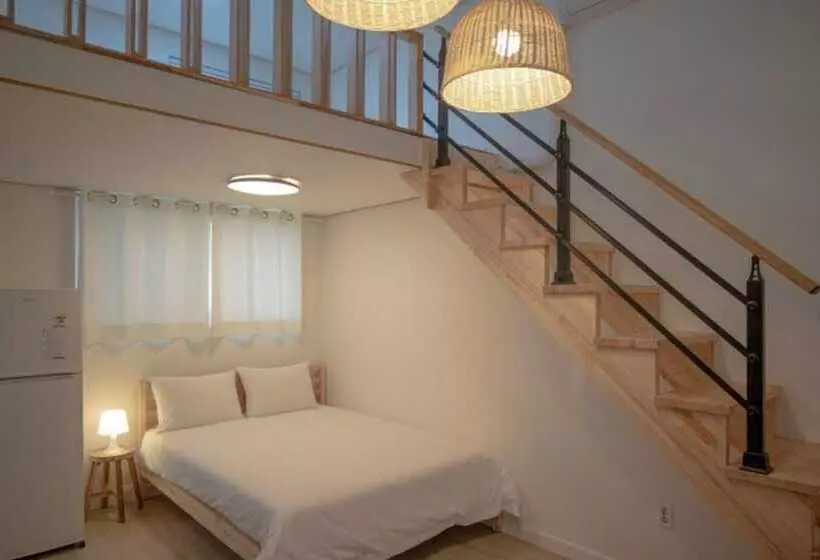 Boryeong Crown Pension