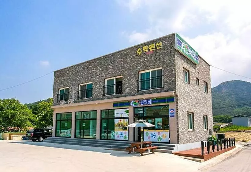 Buan Surak Pension