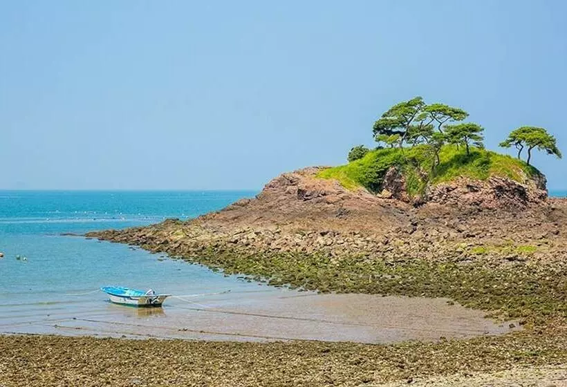 Buan Surak Pension
