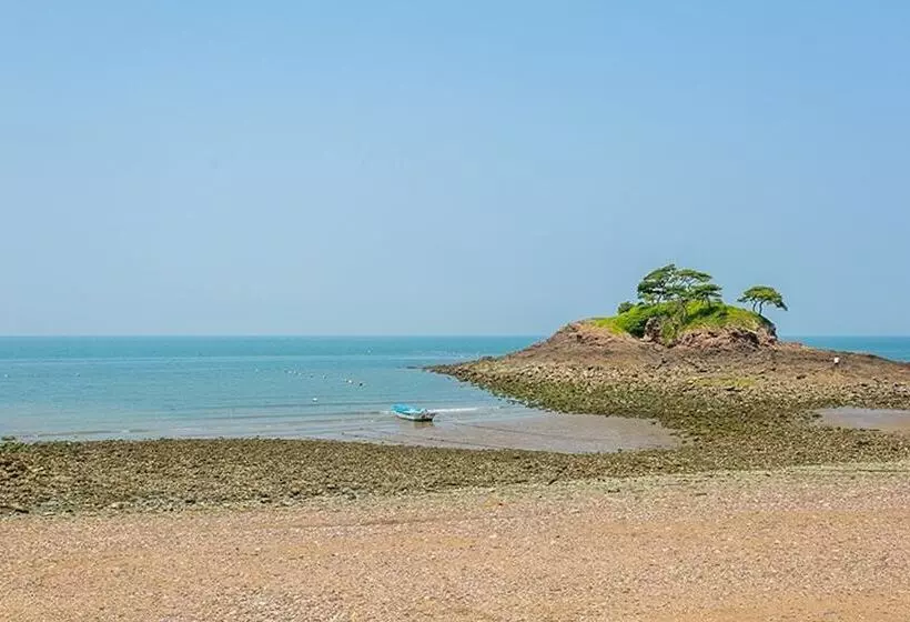 Buan Surak Pension
