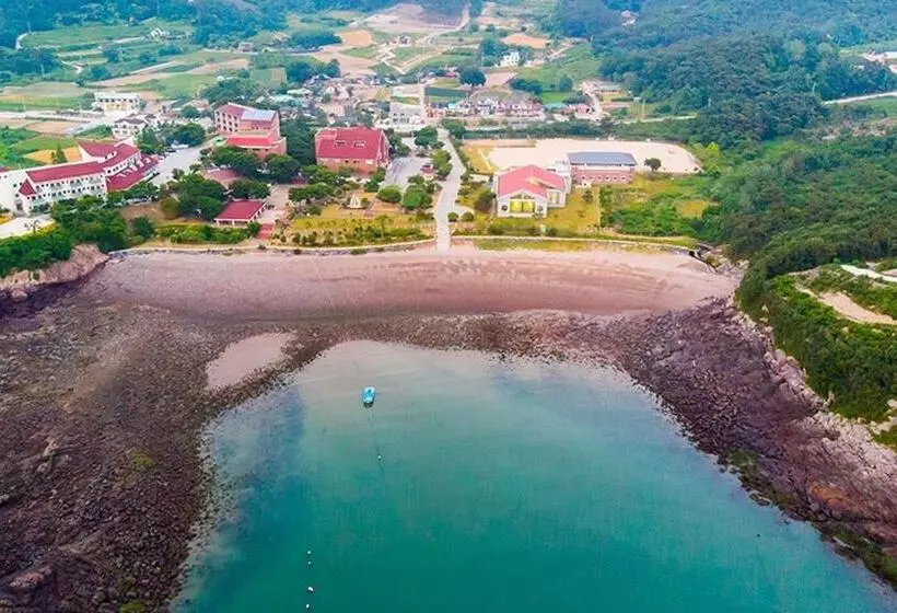 Buan Surak Pension