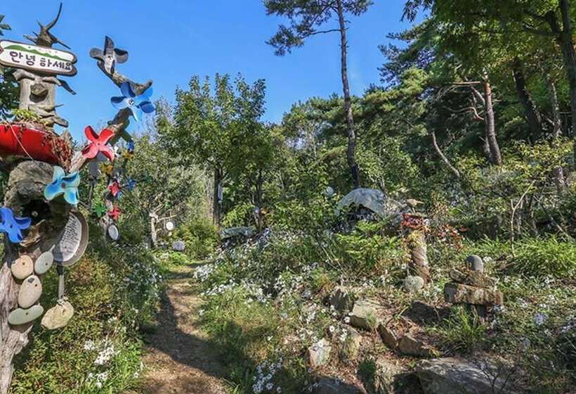 Danyang Supsogui Hyusik Pension