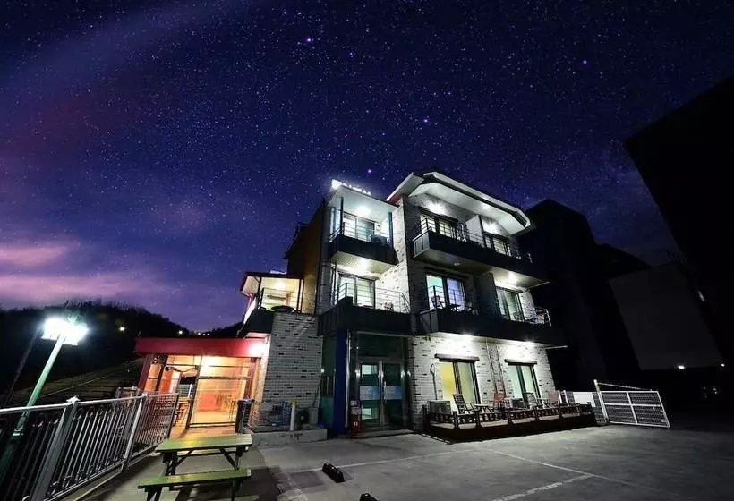 Donghae Red Roof Pension