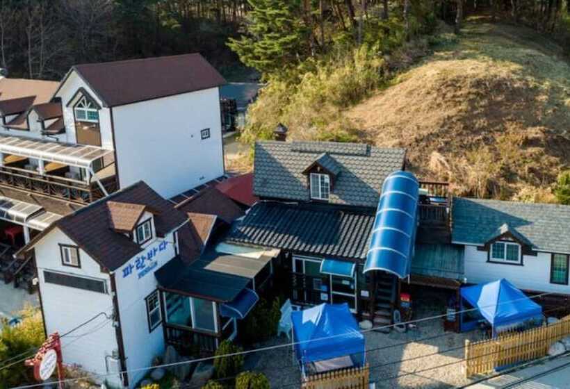 Gangneung Gyeongpo Paranbada Pension