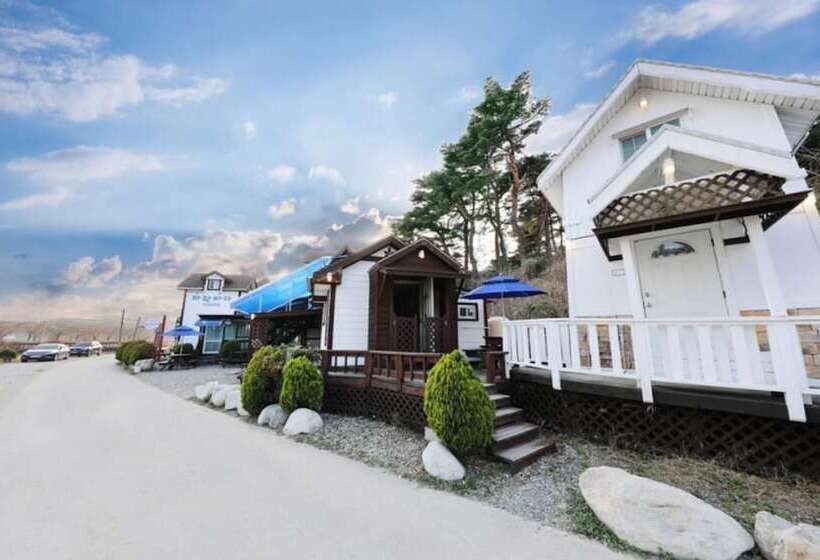 Gangneung Gyeongpo Paranbada Pension