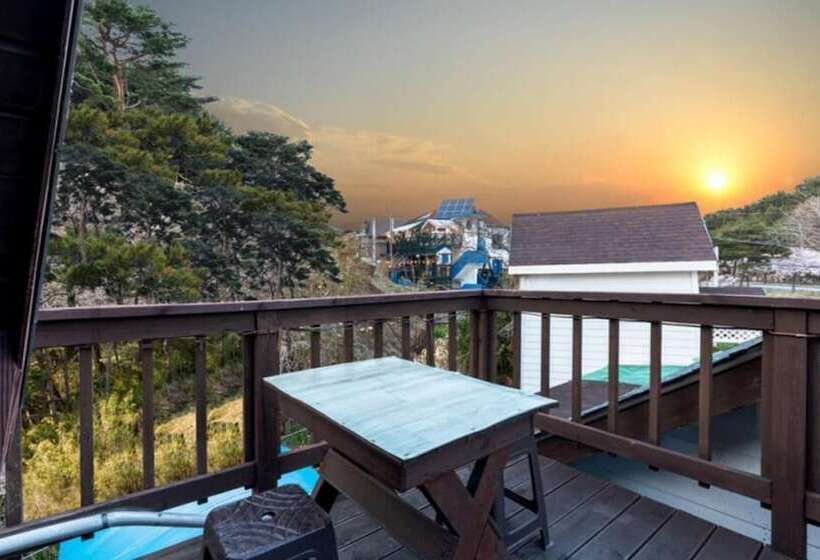 Gangneung Gyeongpo Paranbada Pension