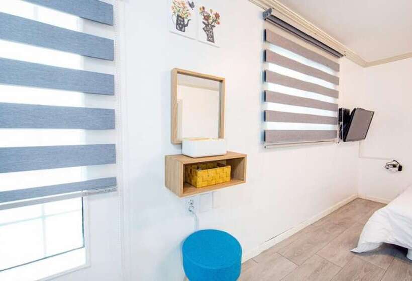 Gangneung Gyeongpo Paranbada Pension