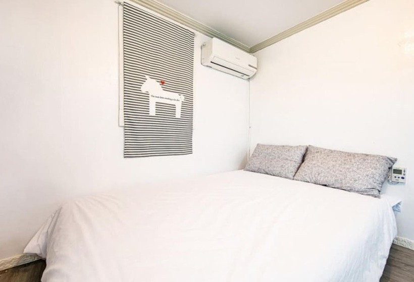 Gangneung Gyeongpo Paranbada Pension