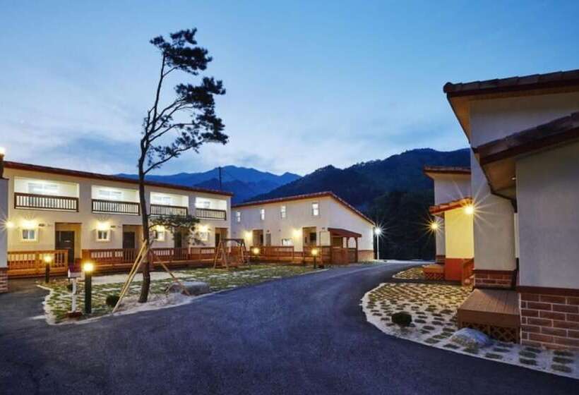 Gangneung Refresh Pension