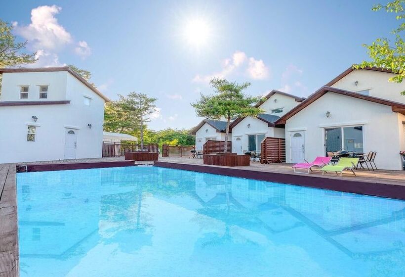 Gangneung The October Pension