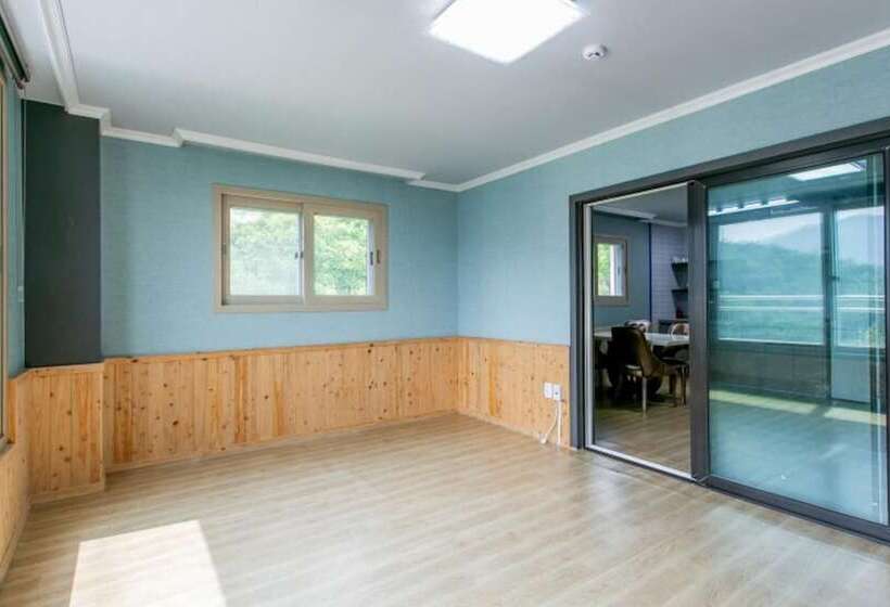 Gimhae Solar House Pension