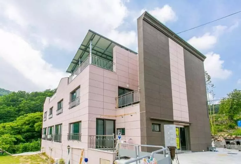 Gimhae Solar House Pension