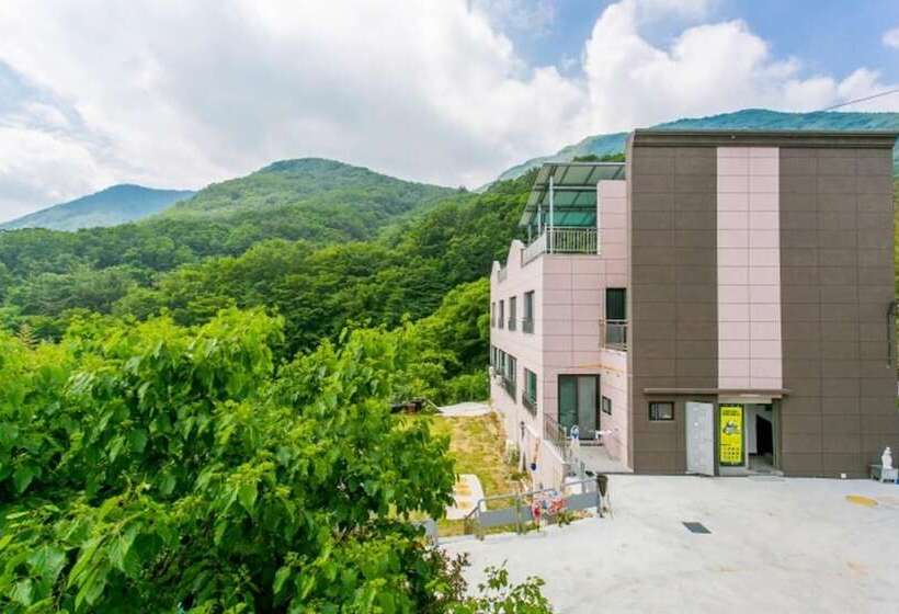 Gimhae Solar House Pension
