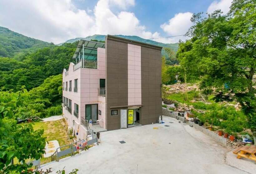 Gimhae Solar House Pension
