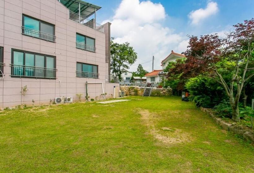 Gimhae Solar House Pension