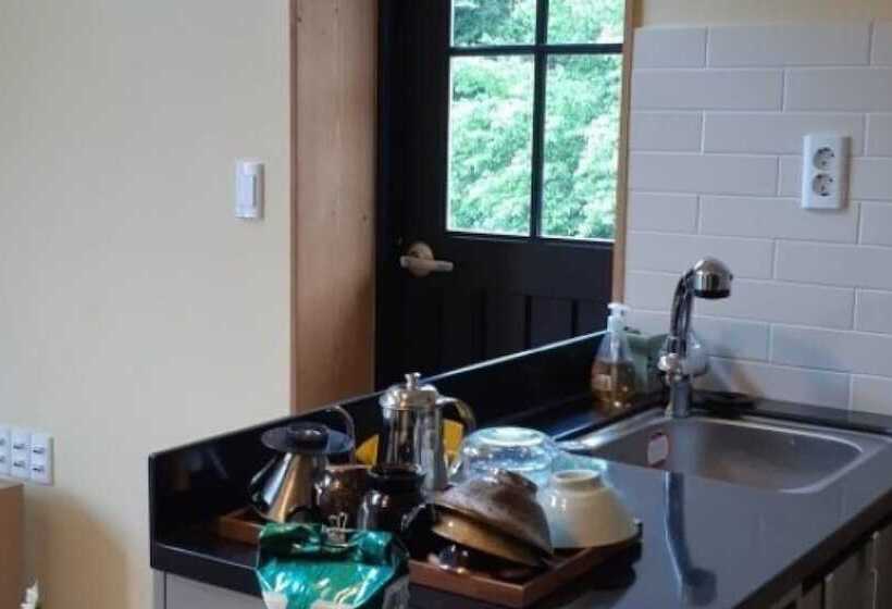 Hadong Monggeul Monggeul Pension