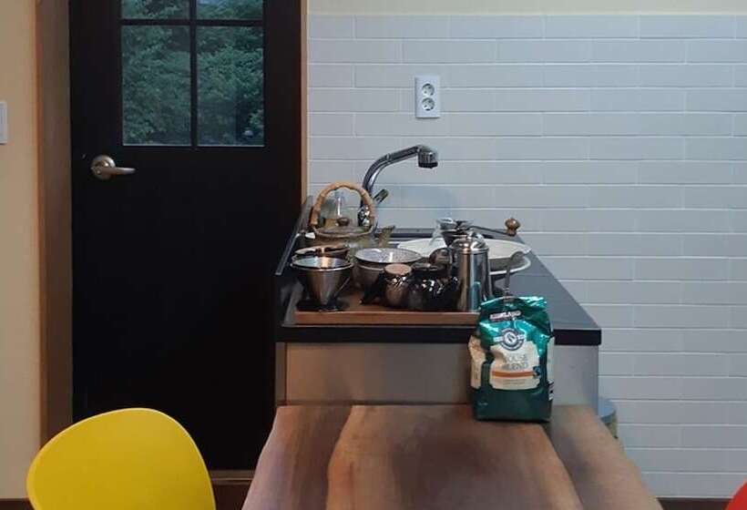 Hadong Monggeul Monggeul Pension