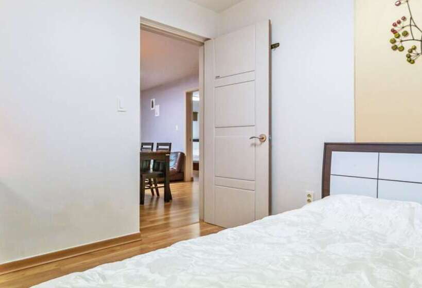 Hoengseong Modern Hill Pension