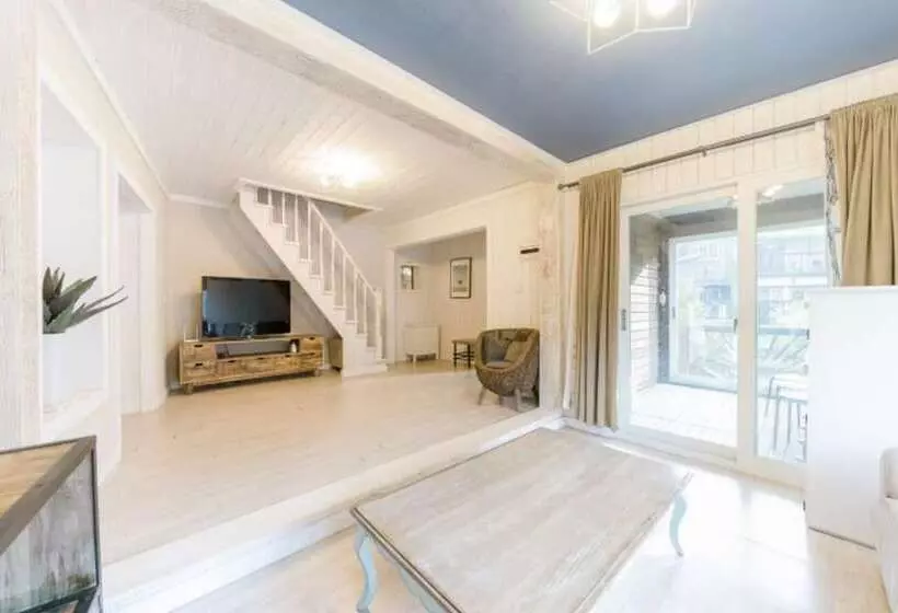 Hongcheon Fiction House Pension