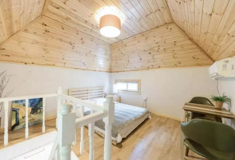 Hongcheon Fiction House Pension