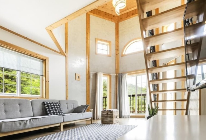 Hongcheon Fiction House Pension