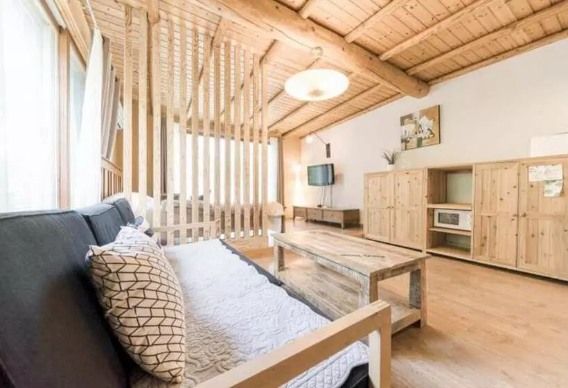 Hongcheon Fiction House Pension