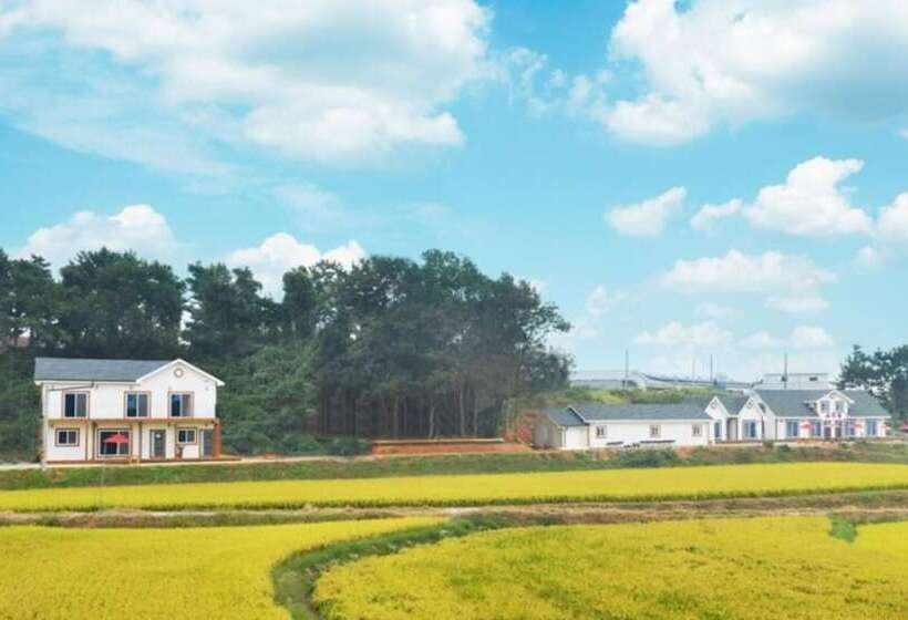 Hongsung Badamchae Pension