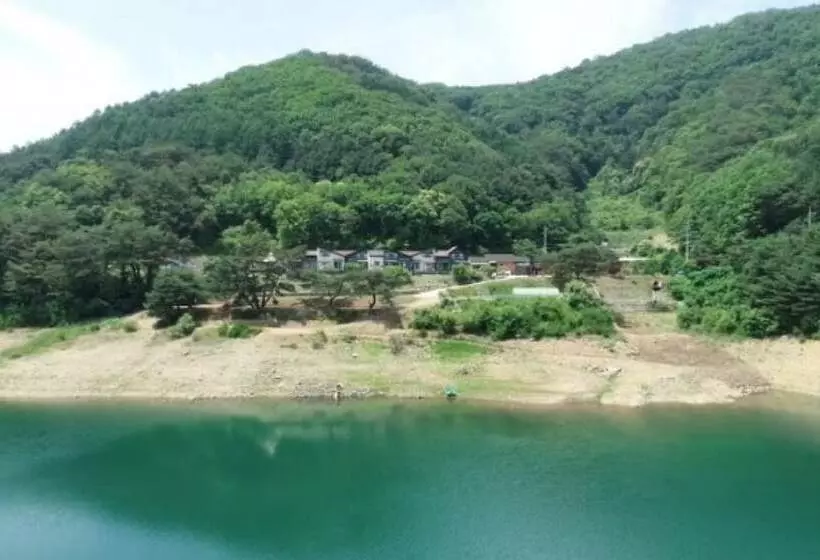Hwacheon Pension Au