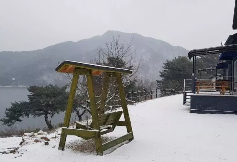 Hwacheon Pension Au