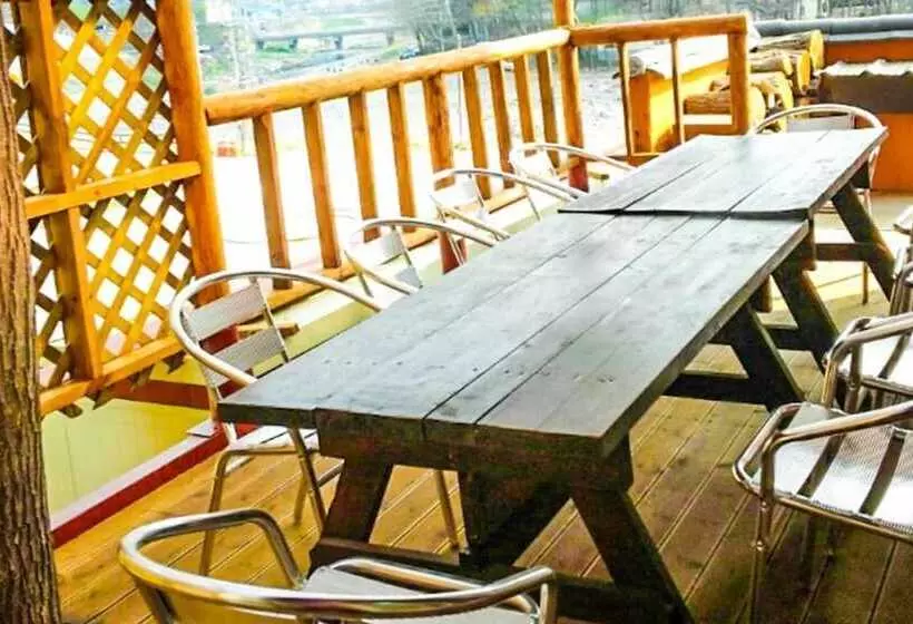Namyangju Hanwoolchae Pension