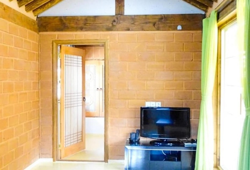 Namyangju Hanwoolchae Pension