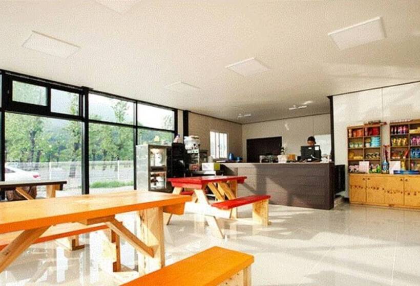 פנסיון Cheongdo Apa Camp