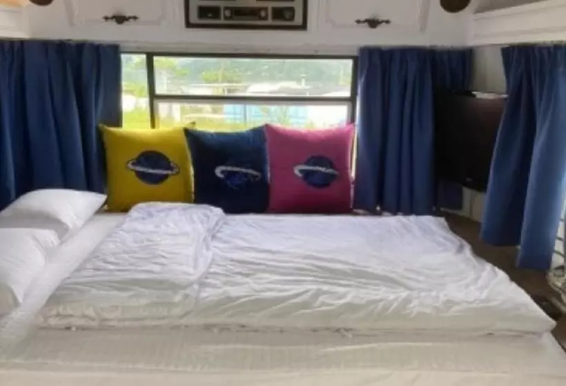 ペンション Out Of Park