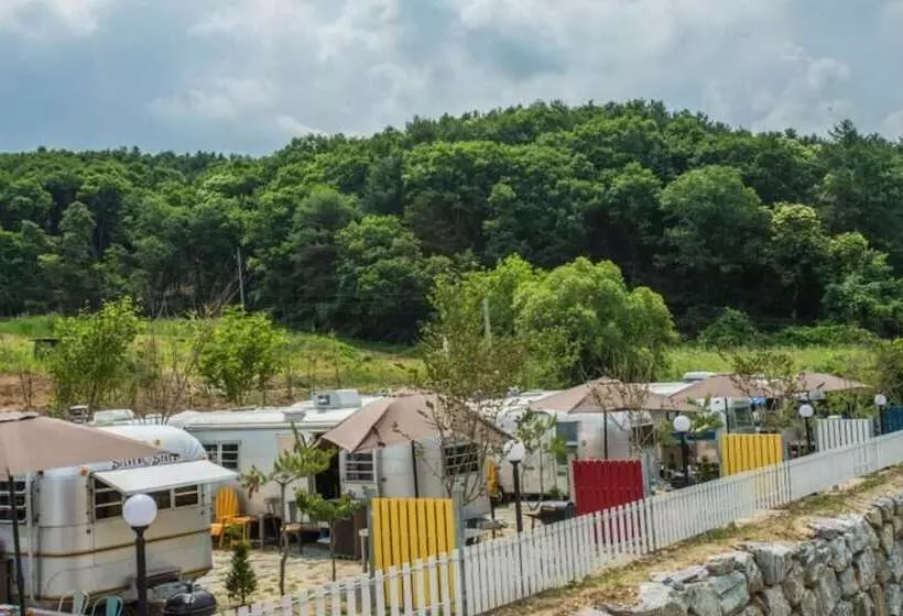 ペンション Out Of Park