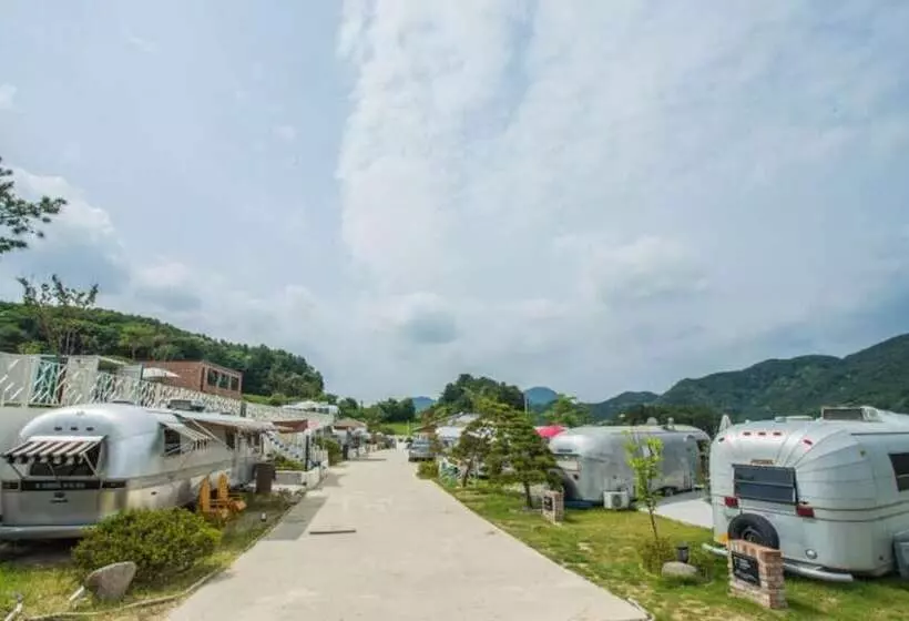 ペンション Out Of Park